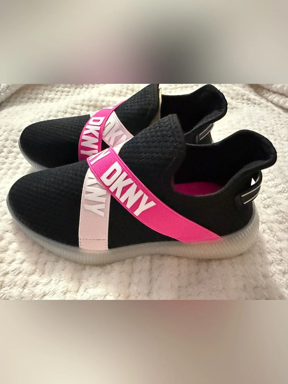 Girls Slip On DKNY Black/Pink Sneakers